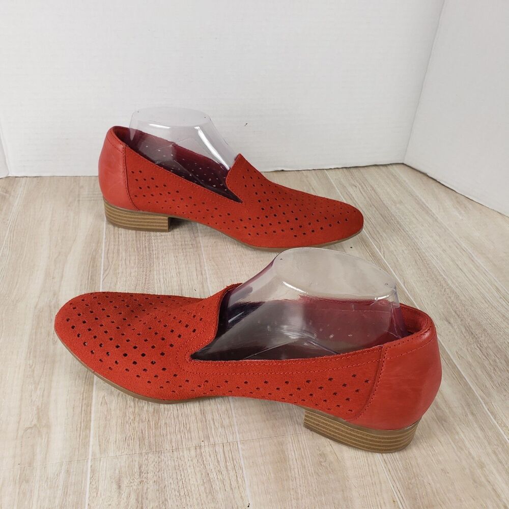 Clarks Women's Juliet Hayes Perf Loafer Red Suede Sz 9.5M - Picture 5 of 9